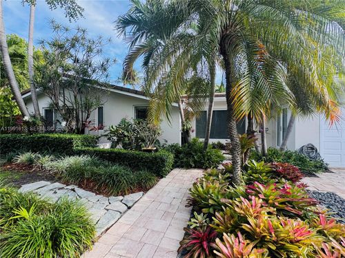 204 Westwood Dr, Key Biscayne, FL, 33149 | Card Image