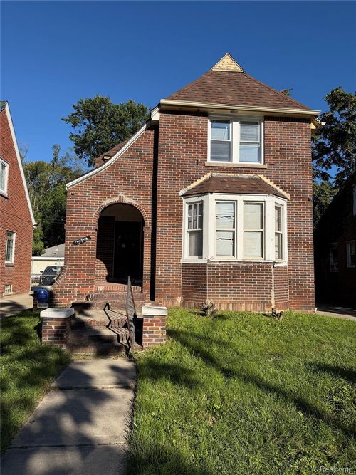 15758 Mansfield St, Detroit, MI, 48227-1907 | Card Image