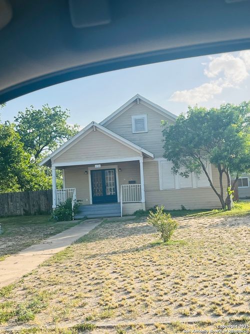 1201 N Getty St, Uvalde, TX, 78801-3911 | Card Image
