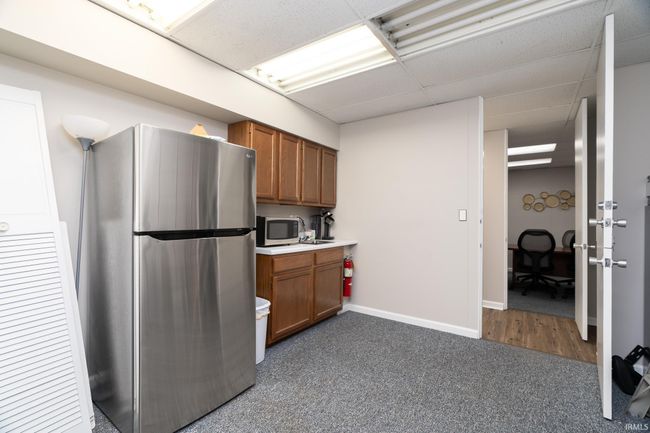 208 S Market St, Home with 0 bedrooms, 20 bathrooms and null parking in Delphi IN | Image 11