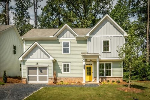 3810 Cottage Cir, Clarkston, GA, 30021-2519 | Card Image