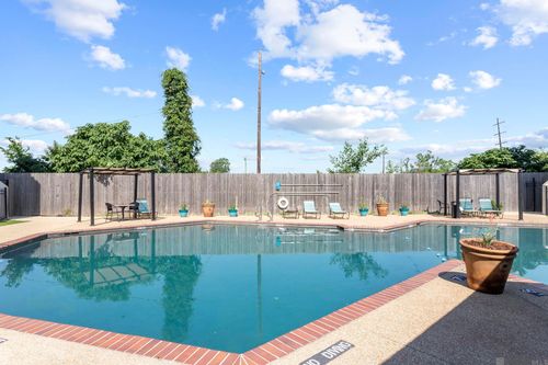 apt-215-2045 N 3rd St, Baton Rouge, LA, 70802-5181 | Card Image