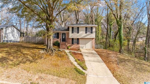 1900 Kenneth St, FULTONDALE, AL, 35068-1056 | Card Image