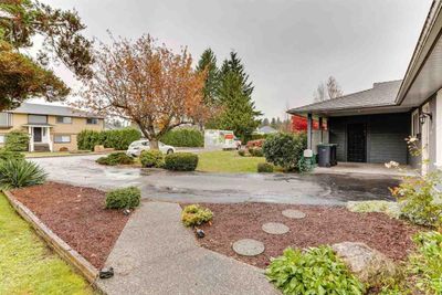 671 Cypress St, House other with 3 bedrooms, 1 bathrooms and 4 parking in Coquitlam BC | Image 3