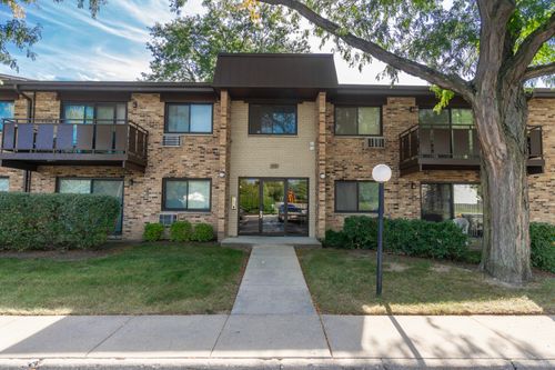 unit-102-2640 N Windsor Dr, Arlington Heights, IL, 60004-2745 | Card Image