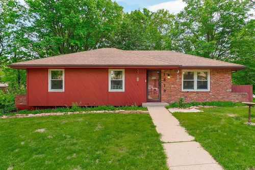 1819 N York St, Independence, MO, 64058-1331 | Card Image