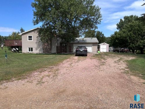 46486 267th St, Hartford, SD, 57033-6917 | Card Image