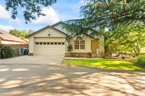 3900 Green Forest Lane, Sacramento, CA, 95821 | Card Image
