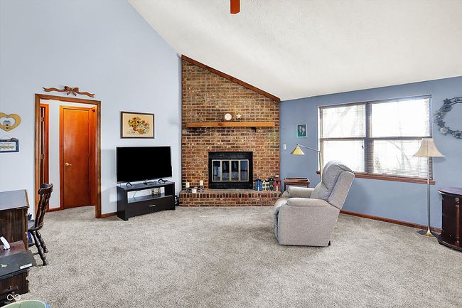 8539 Chateaugay Dr, House other with 3 bedrooms, 2 bathrooms and null parking in Indianapolis IN | Image 9