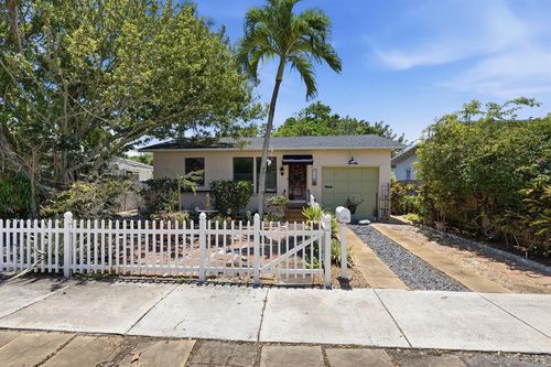 512 Sw 15th St, Fort Lauderdale, FL, 33315-1764 | Card Image