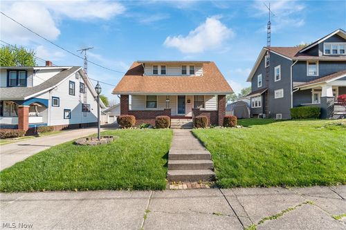 881 W College Rd, Alliance, OH, 44601-3808 | Card Image