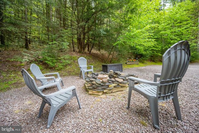 532 Pine Grove Rd, House other with 4 bedrooms, 4 bathrooms and null parking in LONACONING MD | Image 5