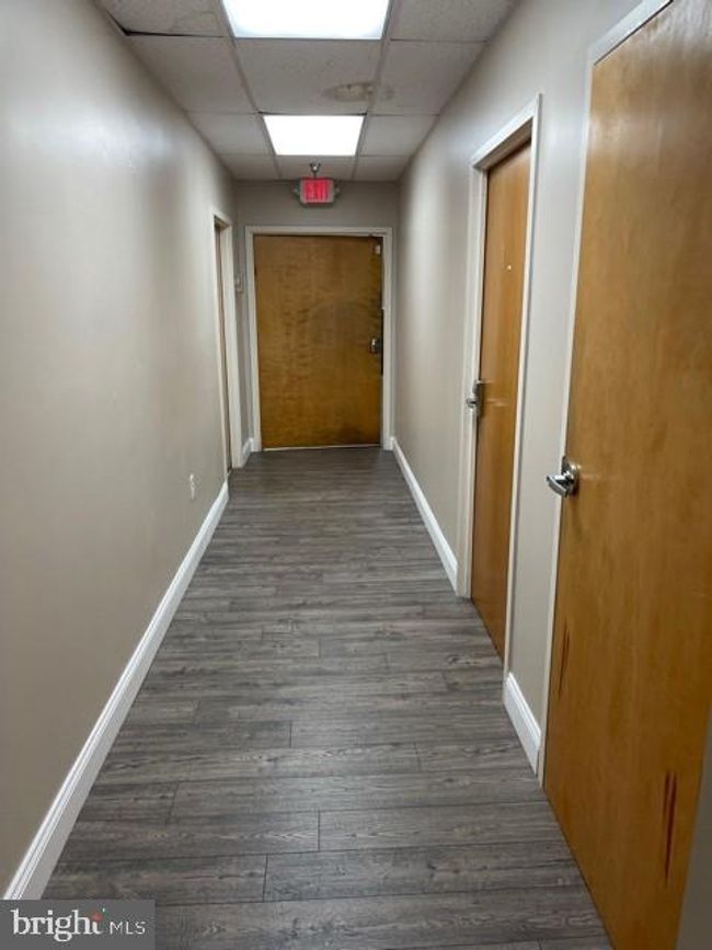 FL-2ND - 2875 Towerview Rd, Home with 0 bedrooms, 0 bathrooms and null parking in Herndon VA | Image 18