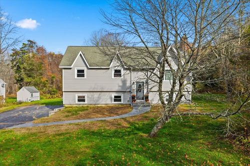 97 Thomas Rd, Ledyard, CT, 06339-1125 | Card Image