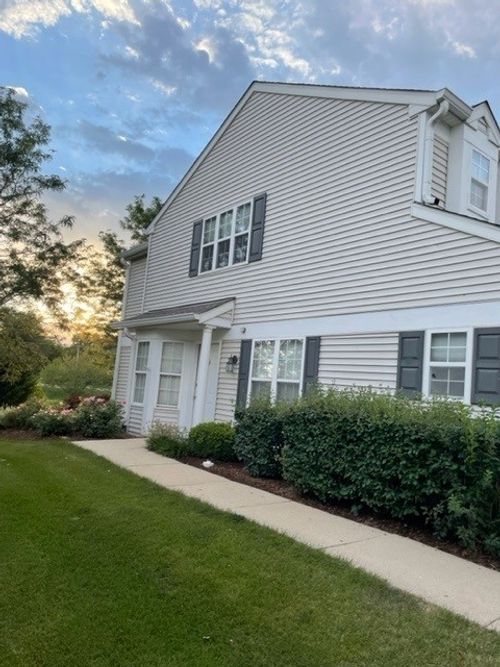 104-2935 Rutland Cir, Naperville, IL, 60564-4925 | Card Image
