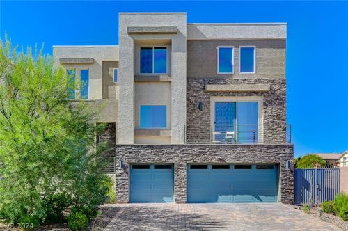 8603 Kaleidoscope Bay Street, Las Vegas, NV, 89139 | Card Image