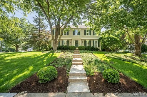 816 Twin Pine Drive, Kirkwood, MO, 63122 | Card Image