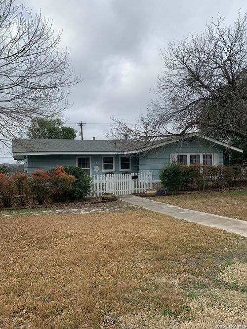410 Rilla Vista Dr, San Antonio, TX, 78216-7433 | Card Image