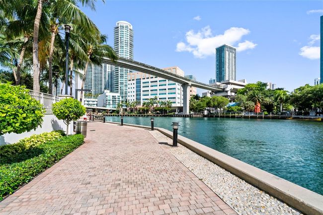 APT-707 - 31 Se 5 Th St, Condo with 1 bedrooms, 1 bathrooms and null parking in Miami FL | Image 39
