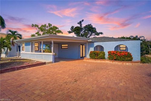 435 Donora Blvd, FORT MYERS BEACH, FL, 33931-3607 | Card Image