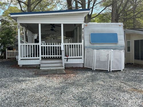 109 Pine St, New London, NC, 28127 | Card Image