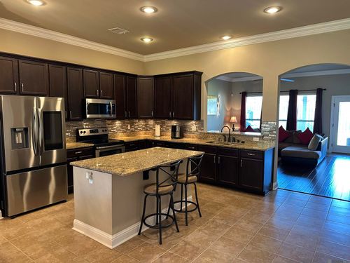 39312 Saint Charles Ave, Gonzales, LA, 70737-6551 | Card Image