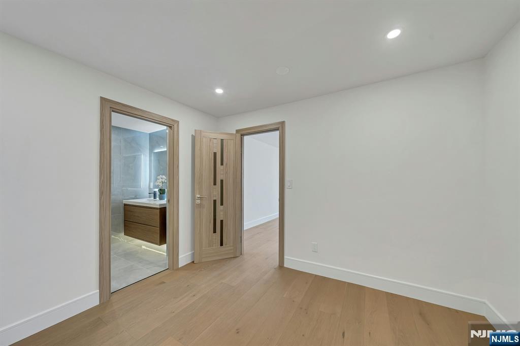 Residential in Cliffside Park 4