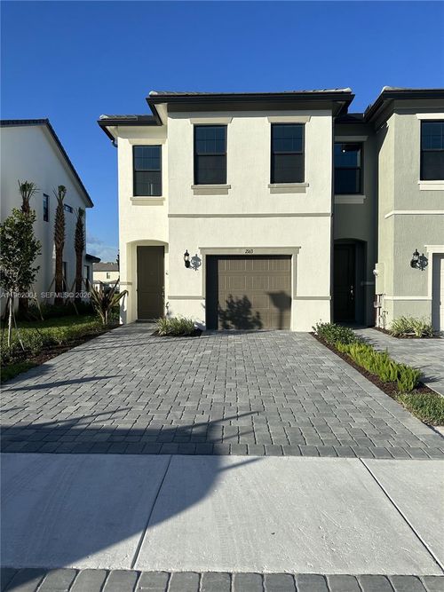 all-2163 Appleton Cir S, Oakland Park, FL, 33309-1008 | Card Image