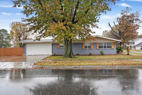 3705 S 96th East Avenue, Tulsa, OK, 74145 | Card Image