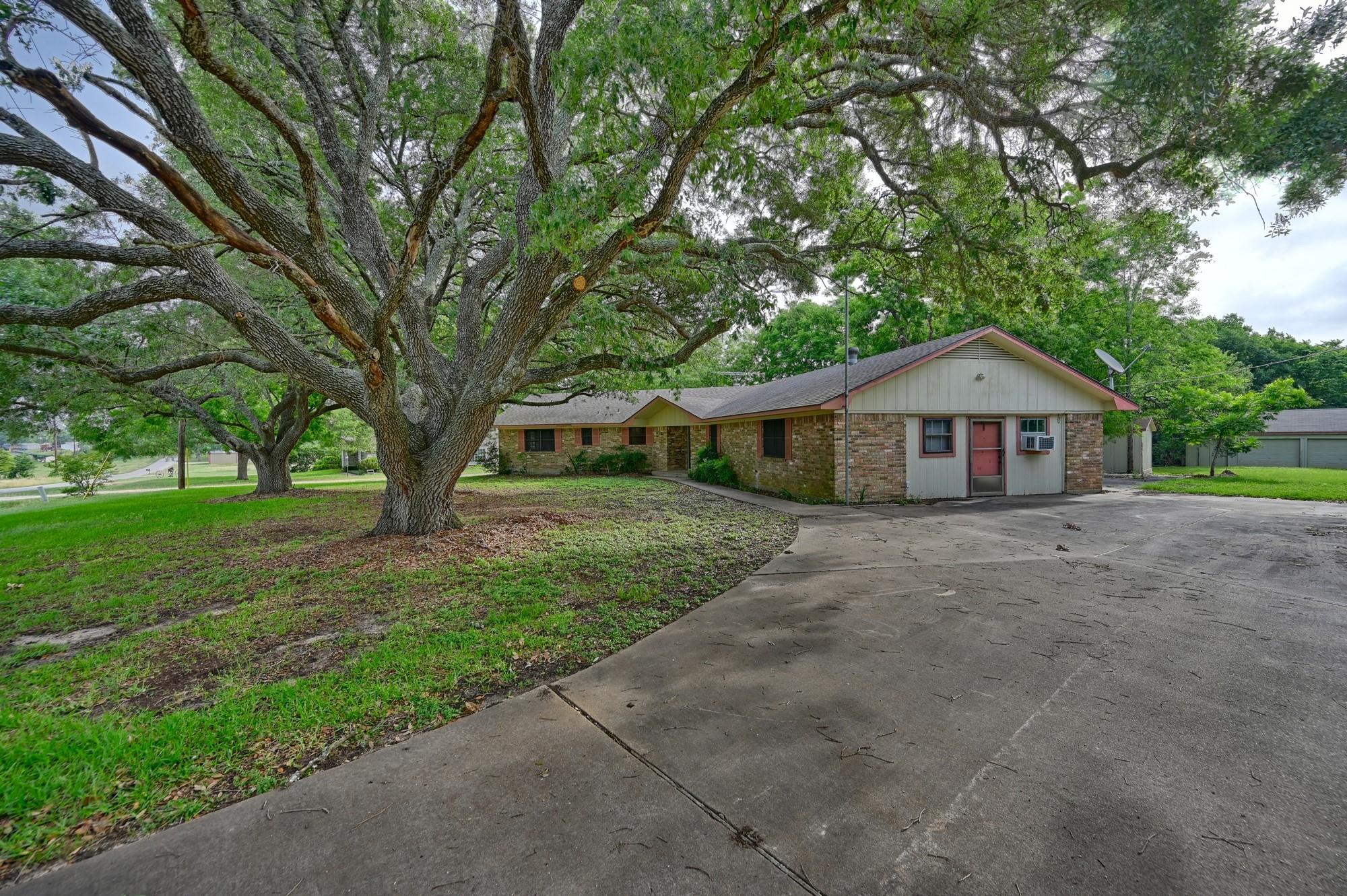 Residential in Brenham 3