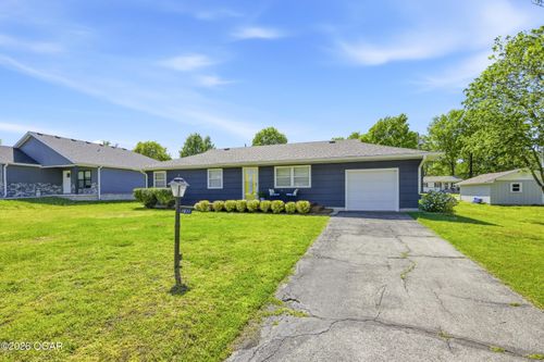 1611 Cherry Blossom Ln, Carthage, MO, 64836 | Card Image