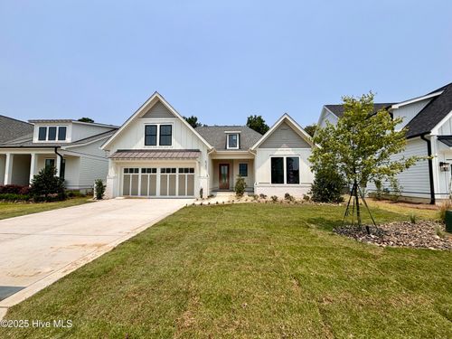 8257 Winding Creek Cir, Wilmington, NC, 28411-8442 | Card Image