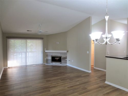 apt-7-34 Rio Grande Cir, Florence, KY, 41042-9160 | Card Image