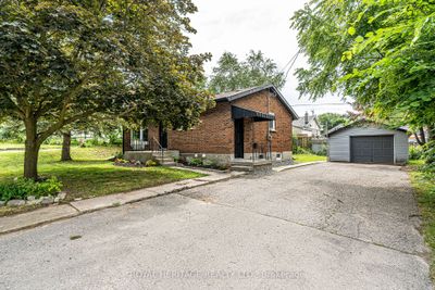 741 Maryland Ave, House other with 3 bedrooms, 2 bathrooms and 7 parking in Peterborough ON | Image 1