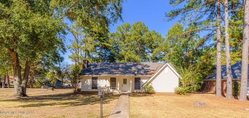 468 Pine Ridge Dr, Madison, MS, 39110-9383 | Card Image