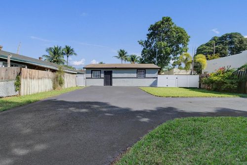 5604 Garden Ave, West Palm Beach, FL, 33405-3702 | Card Image