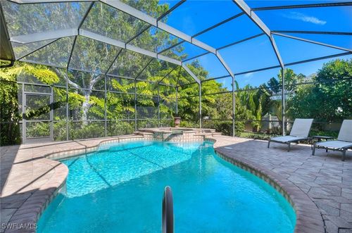 3002 Crayton Rd, Naples, FL, 34103-4054 | Card Image