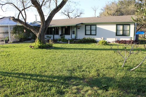 316 E Hoffman Ave, Kingsville, TX, 78363-6230 | Card Image