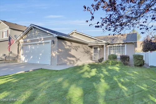 1714 N Chehalis St, Post Falls, ID, 83854-5346 | Card Image