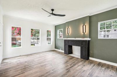 2318 Isabella Street, Home with 2 bedrooms, 1 bathrooms and null parking in Houston TX | Image 3