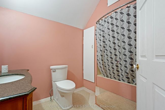 52 Caintown Rd, House other with 3 bedrooms, 2 bathrooms and 4 parking in Front Yonge ON | Image 23