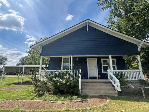 611 Sw 6th St, Lindsay, OK, 73052-7017 | Card Image