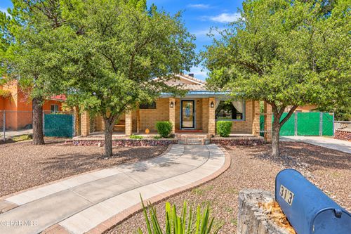 313 Shady Ln, El Paso, TX, 79922-1827 | Card Image