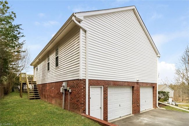 5051 Windsbury Ridge Rd, House other with 3 bedrooms, 3 bathrooms and null parking in Clemmons NC | Image 16