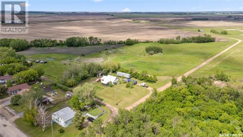 401 2nd Ave, Leroy, SK, S0K | Card Image