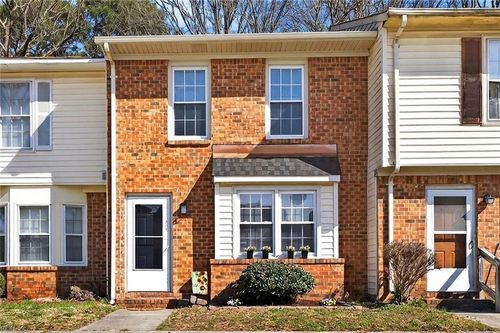 104 Elmhurst Ct, Portsmouth, VA, 23701-1861 | Card Image