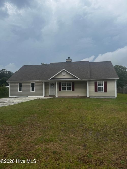 111 Quail Creek Dr, Hubert, NC, 28539-4397 | Card Image
