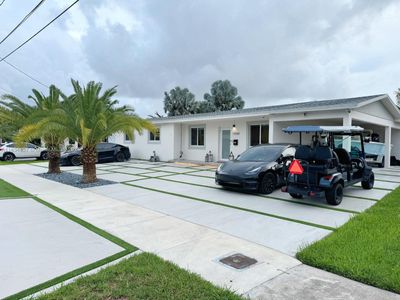 17030 Nw 86th Ave, House other with 4 bedrooms, 2 bathrooms and null parking in Hialeah FL | Image 3