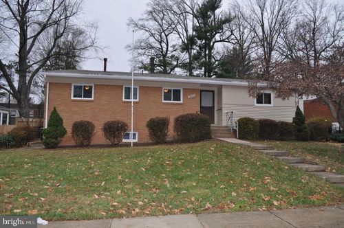 14217 Chadwick Ln, ROCKVILLE, MD, 20853-2105 | Card Image