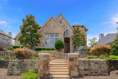 1016 Lady Lore Lane, Lewisville, TX, 75056 | Card Image